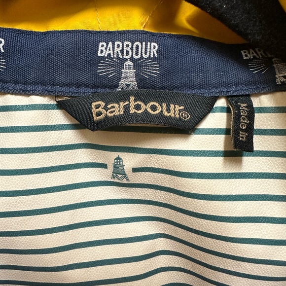 Barbour Rain Coat with Detachable Hood - Picture 10 of 10